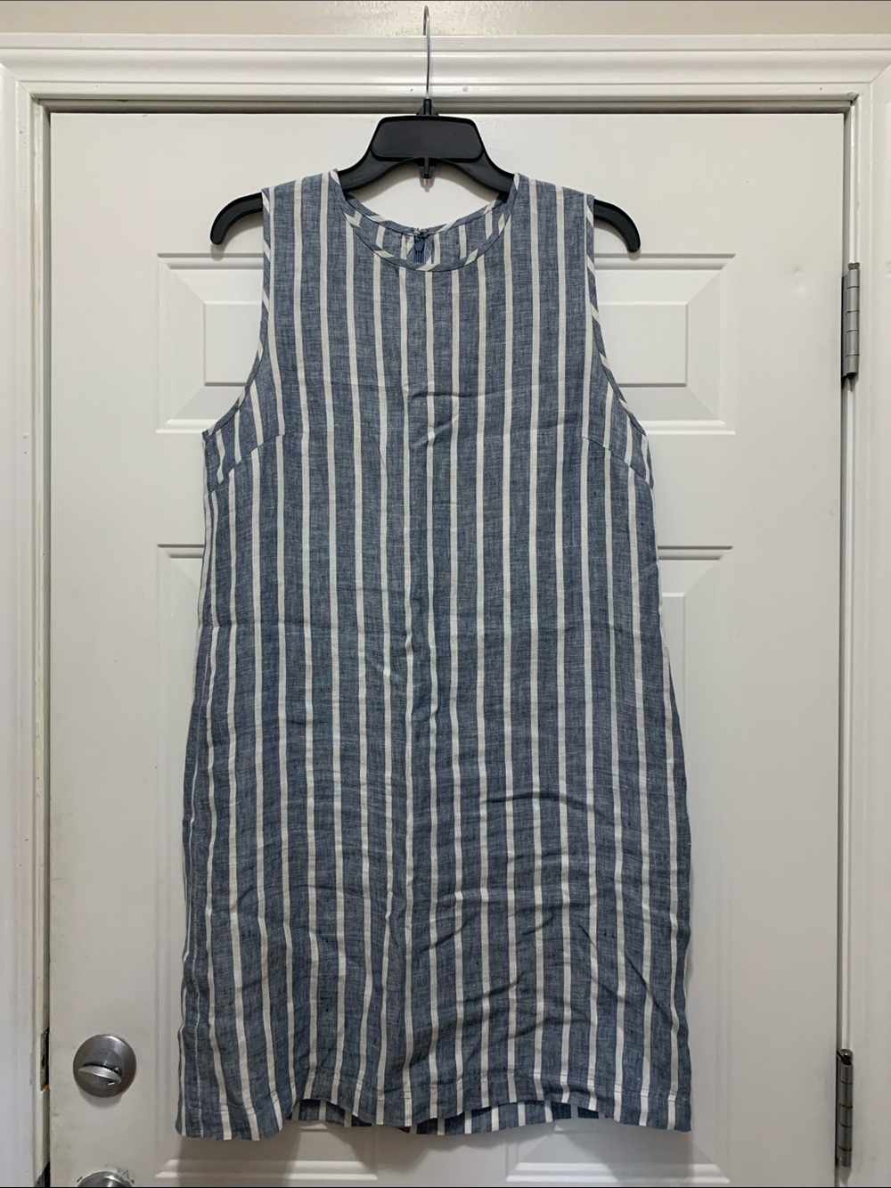 3/$15 St. Tropez West 100% Linen Blue & White Striped Shift Dress